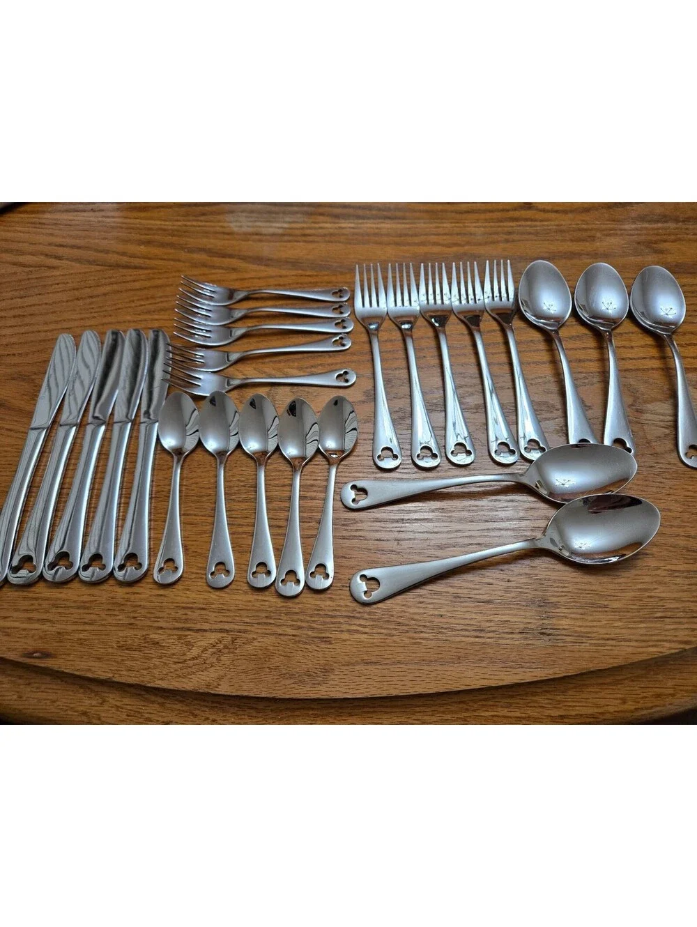 Disney Parks Mickey Mouse Icon 25 Piece Stainless Steel Silverware Set